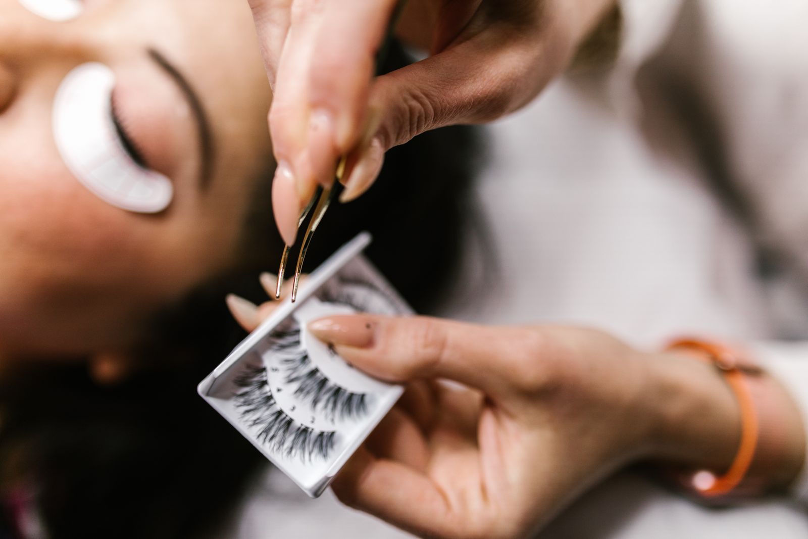 Classic Lashes with Kit 